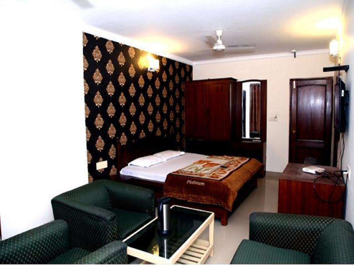 Hotel Haryana *